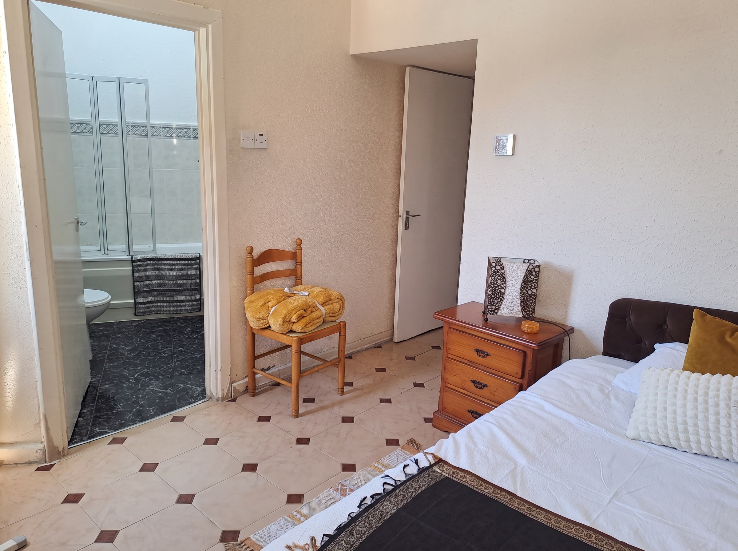 Kosher Family Home — photo 19